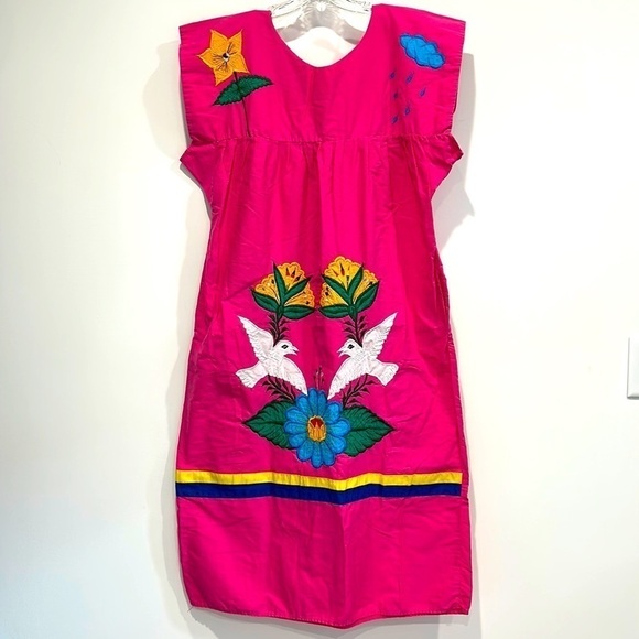 Vintage Dresses & Skirts - Vintage Embroidered peace love nature midi dress pink sleeveless medium